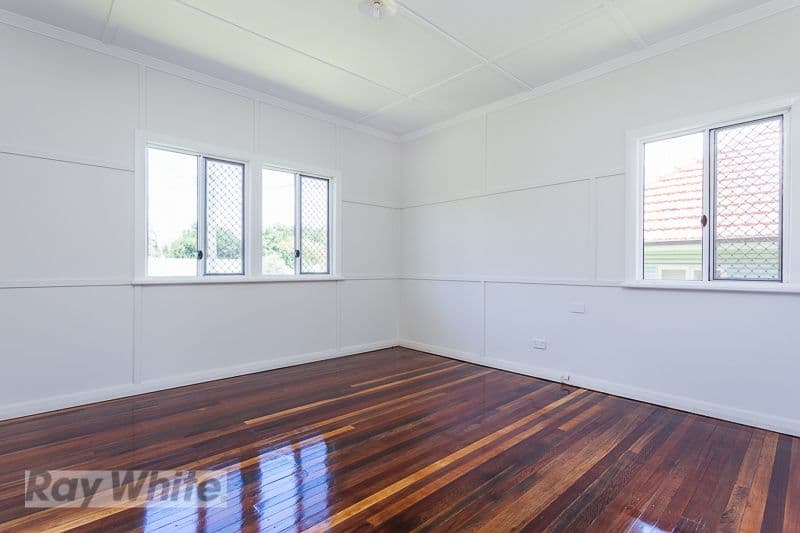 12 Goolara Street, Cannon Hill QLD 4170, Cannon Hill - Thumbnail 3