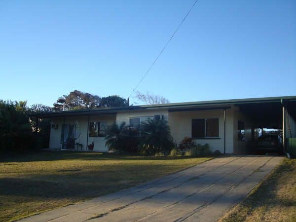 30 Kingfisher Street, SLADE POINT QLD 4740, Slade Point - Thumbnail 4