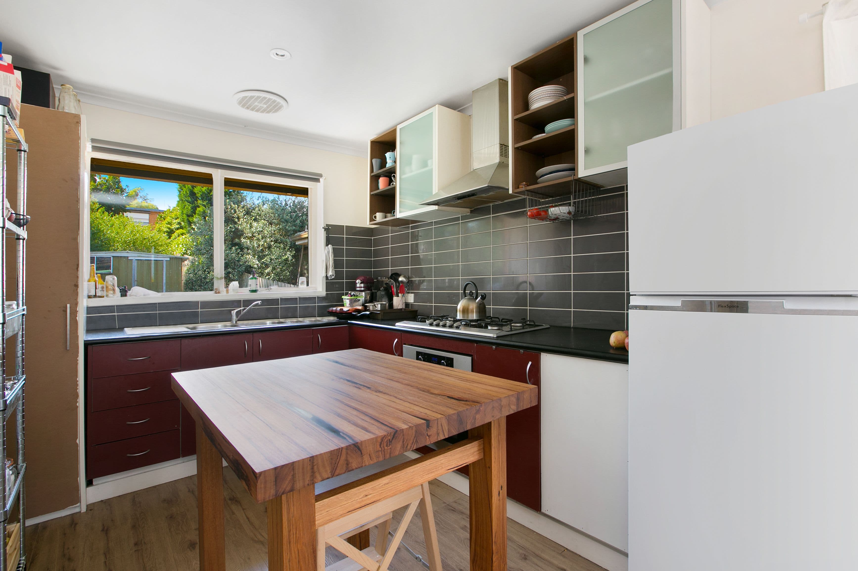 84 St Vigeons Road, Reservoir VIC 3073, Reservoir - Thumbnail 5