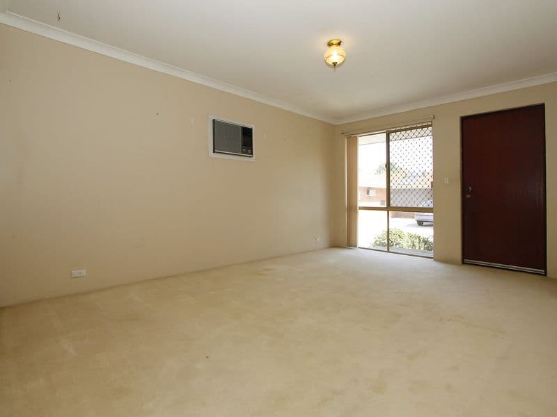19 Mark Road, Branyan, QLD, 4670, Branyan - Thumbnail 4