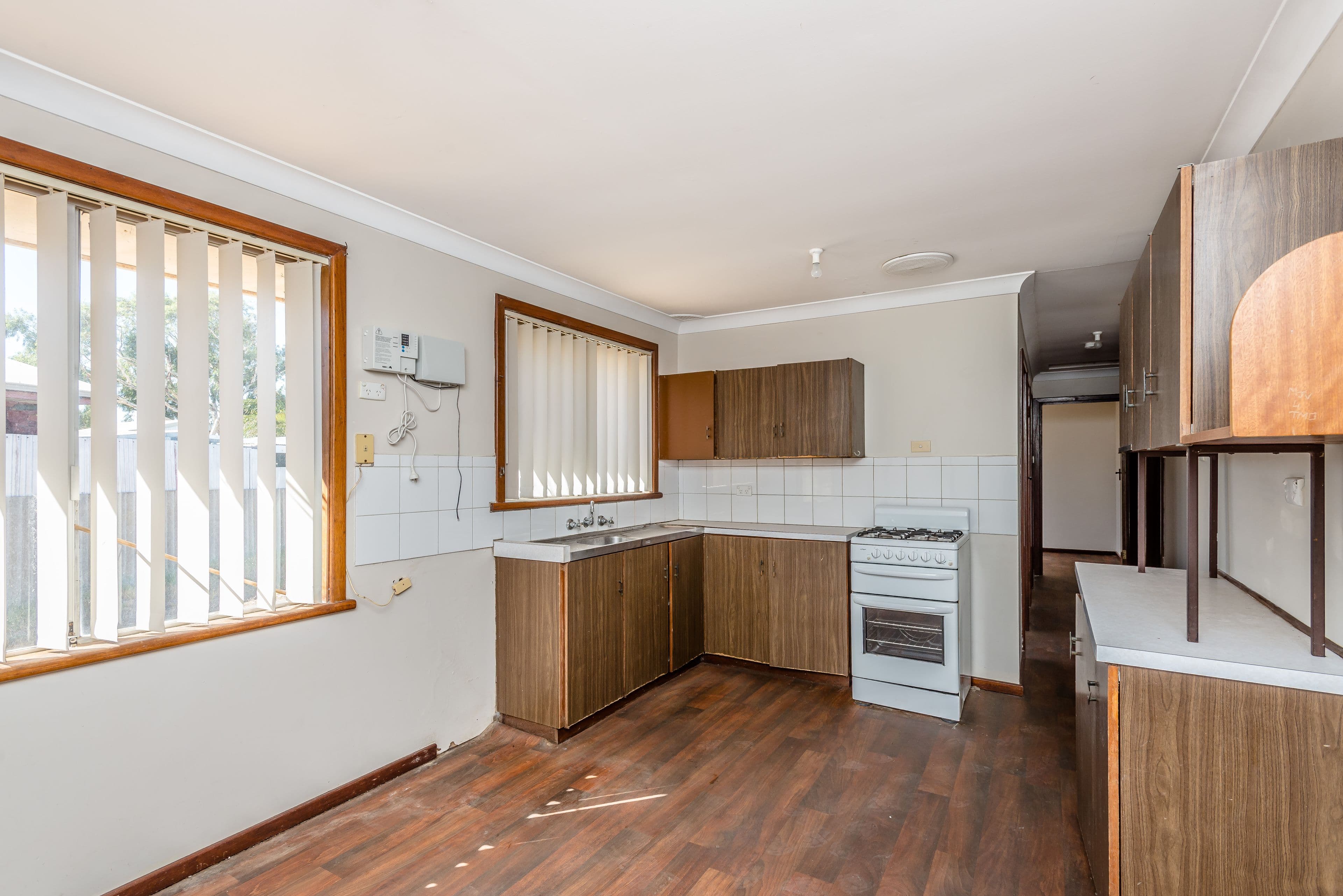 28 Mclaren Way, Spalding WA 6530, Spalding - Thumbnail 4