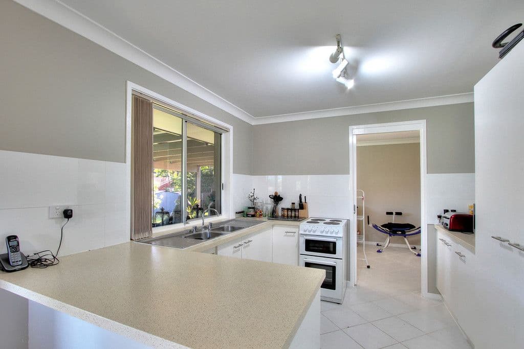 8 Thistlerow Street, Shailer Park QLD 4128, Shailer Park - Thumbnail 4