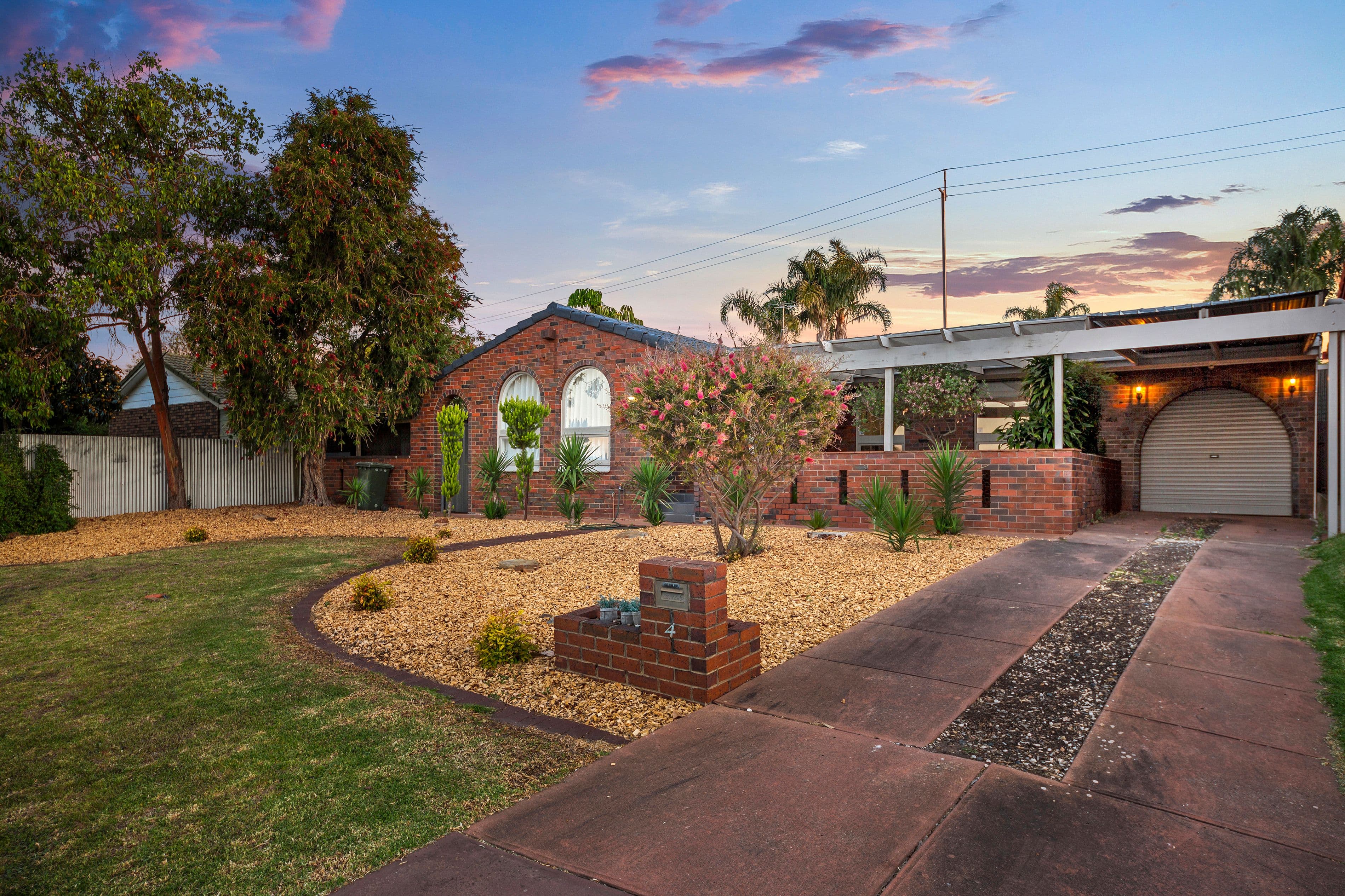 4 Roberts Crescent, Hope Valley SA 5090, Hope Valley - Thumbnail 2