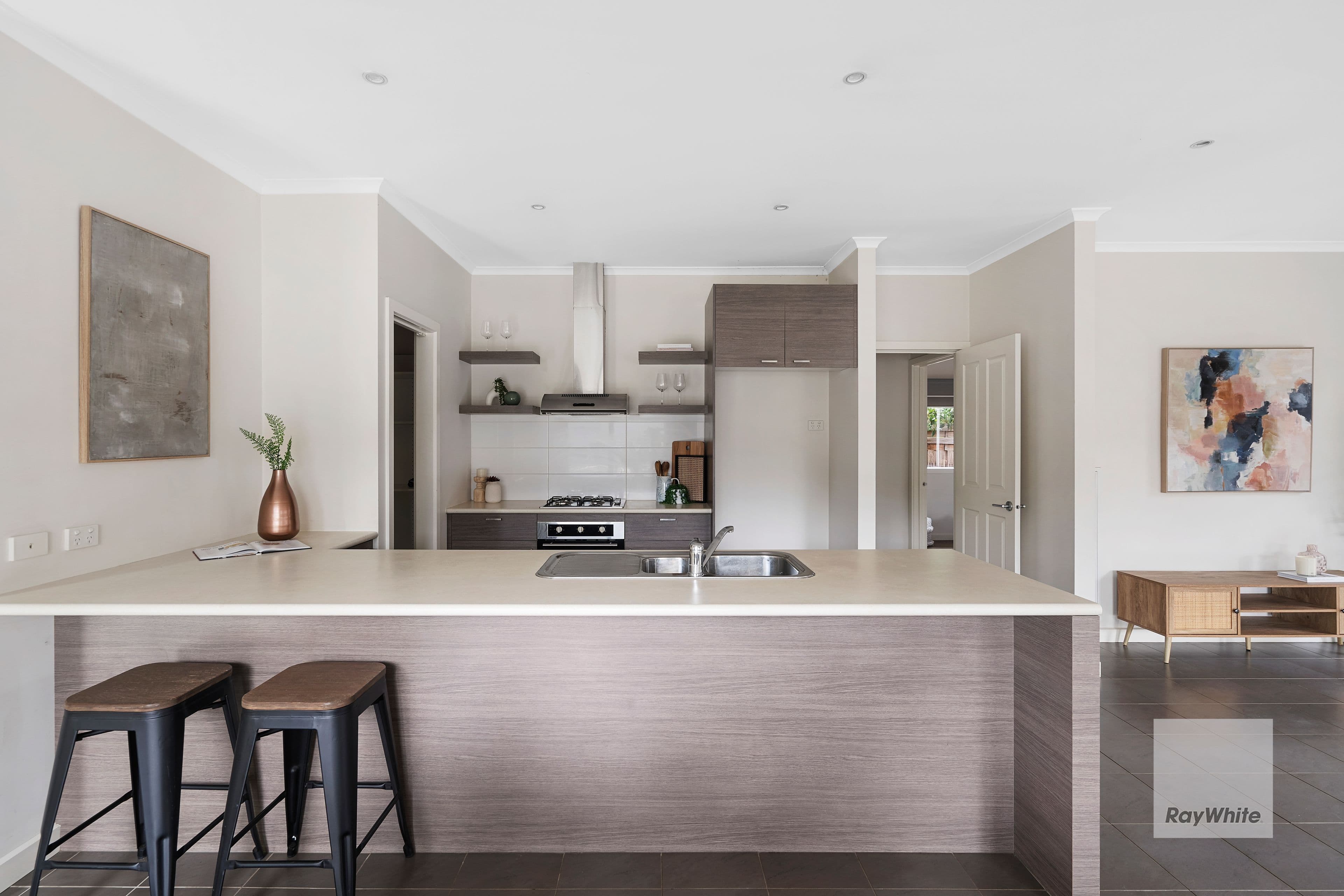 17 Mundy Street, Watsonia VIC 3087, Watsonia - Image 1