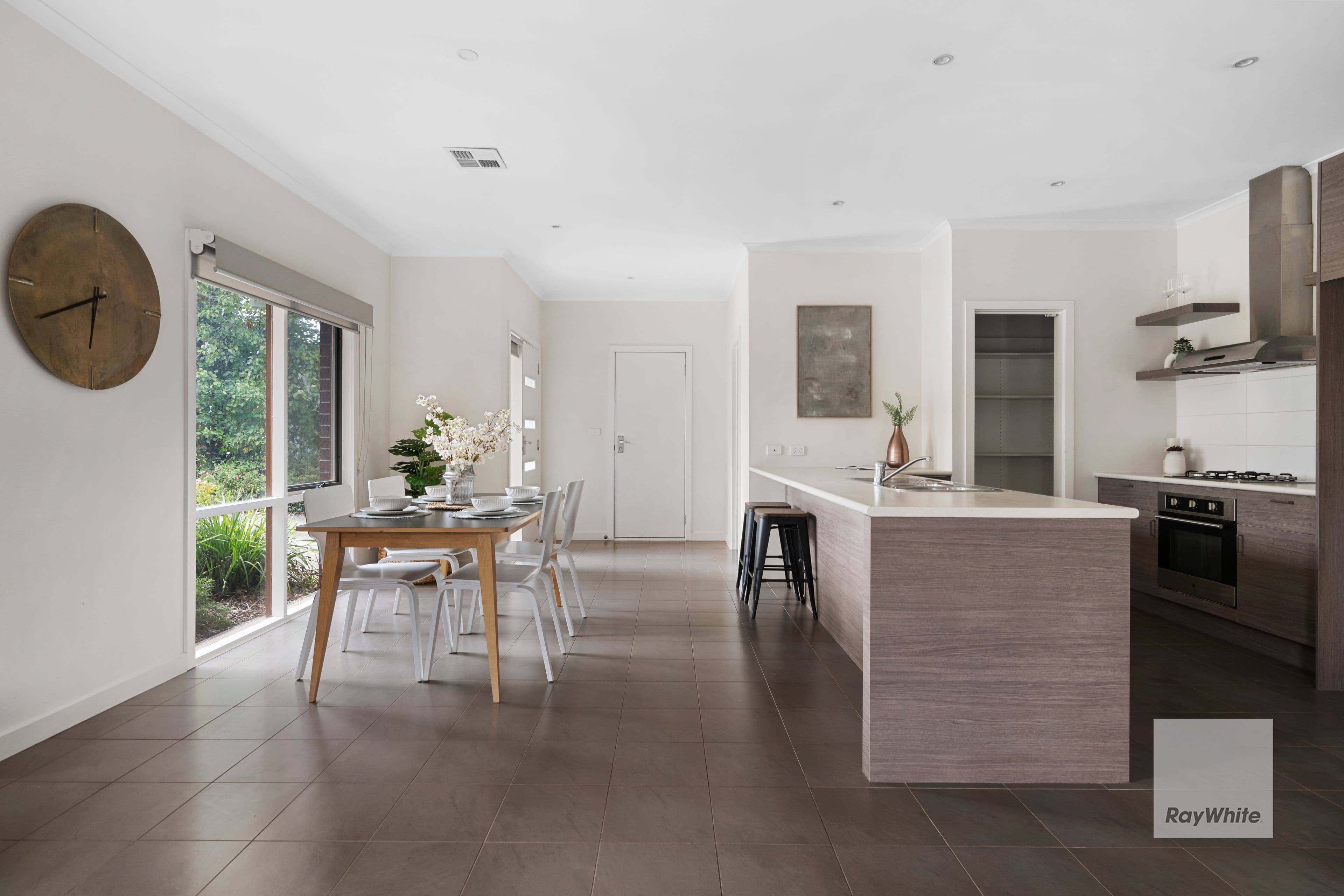 17 Mundy Street, Watsonia VIC 3087, Watsonia - Thumbnail 4