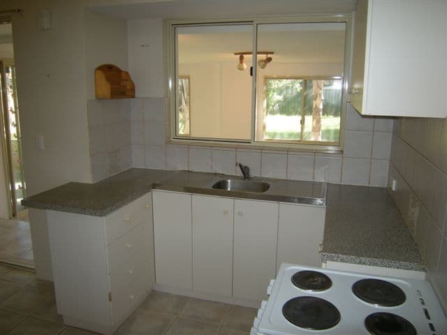 41 Farmer Avenue, BROOKDALE WA 6112, Brookdale - Thumbnail 8