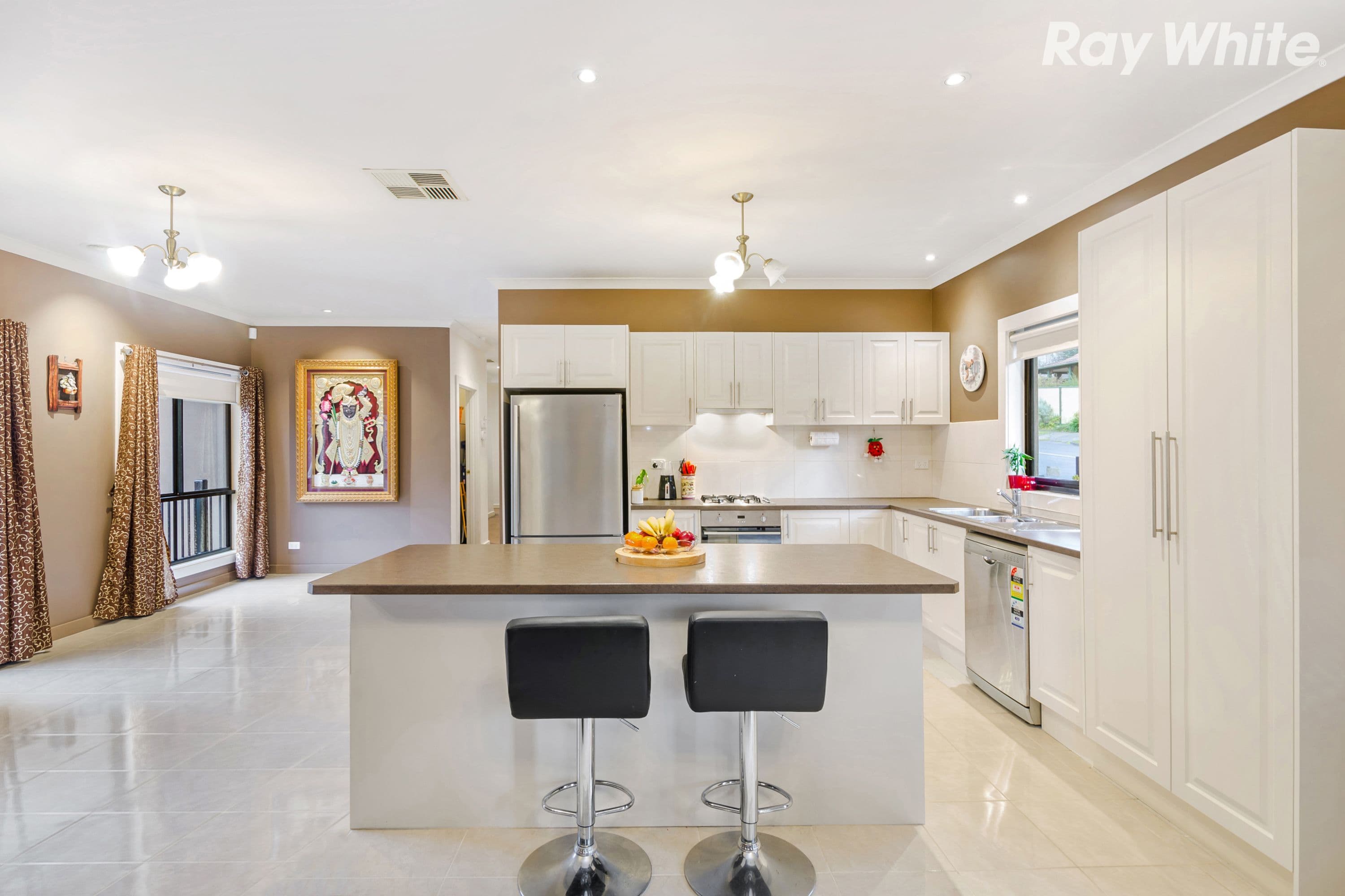 2a Warrien Road, Croydon North VIC 3136, Croydon North - Thumbnail 2