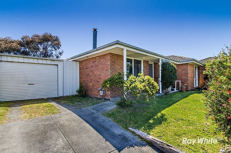 3 Godwin Crescent, Cranbourne North VIC 3977, Cranbourne North - Thumbnail 4
