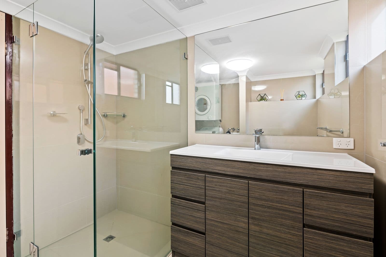 11-13 Barooga Crescent, Mooloolaba QLD 4557, Mooloolaba - Thumbnail 7