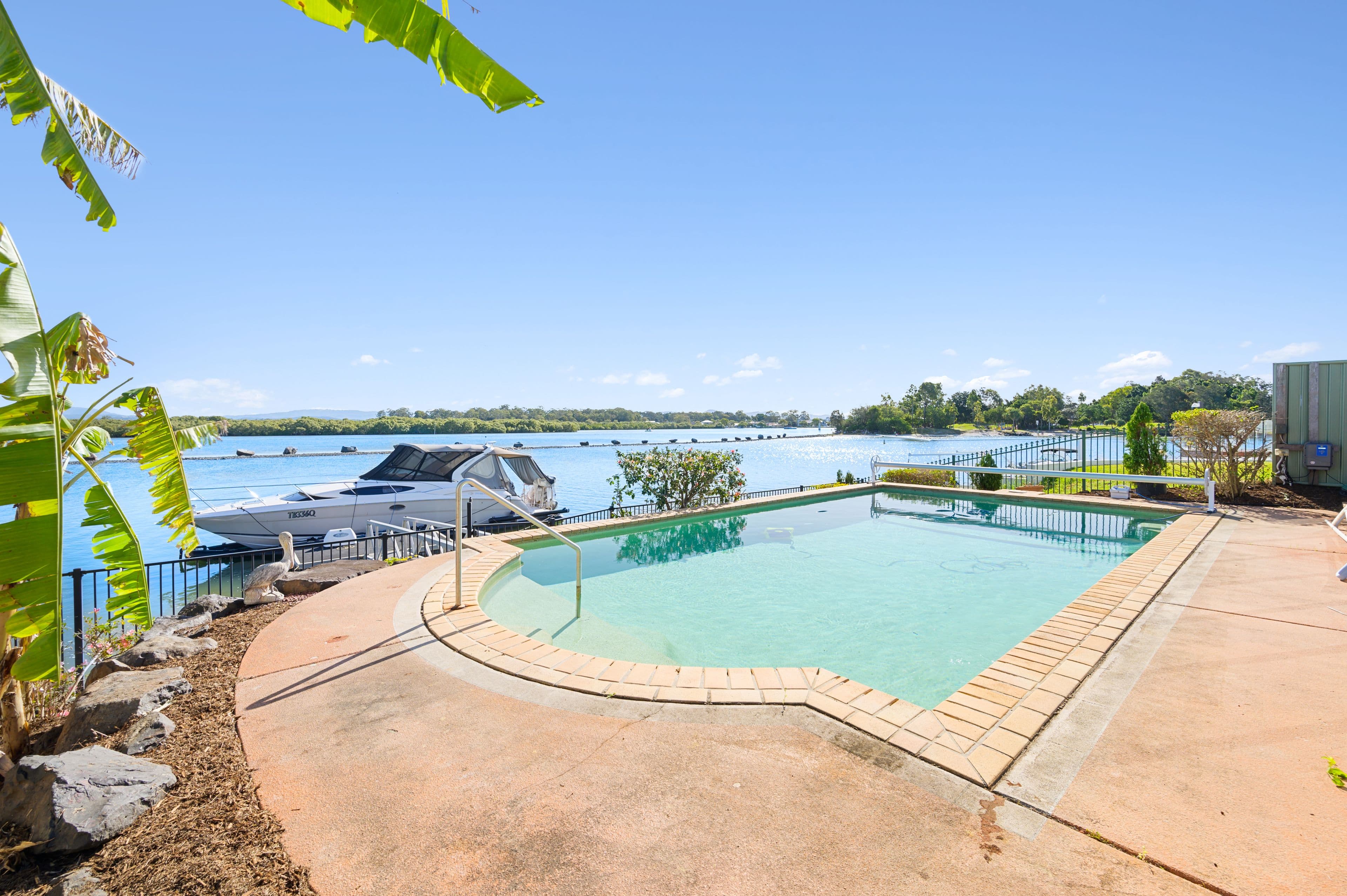 4 Oxley Drive, Paradise Point QLD 4216, Paradise Point - Thumbnail 3