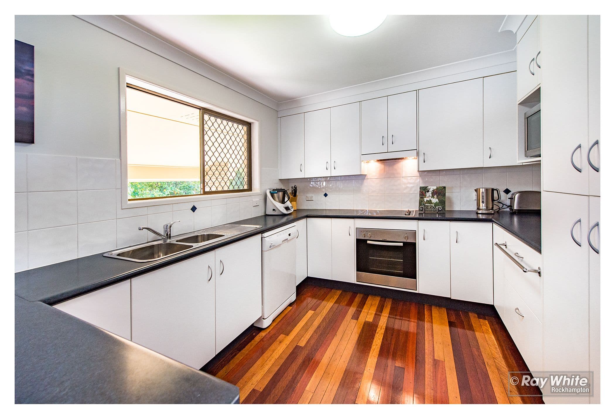 287 Thirkettle Avenue, Frenchville QLD 4701, Frenchville - Thumbnail 3