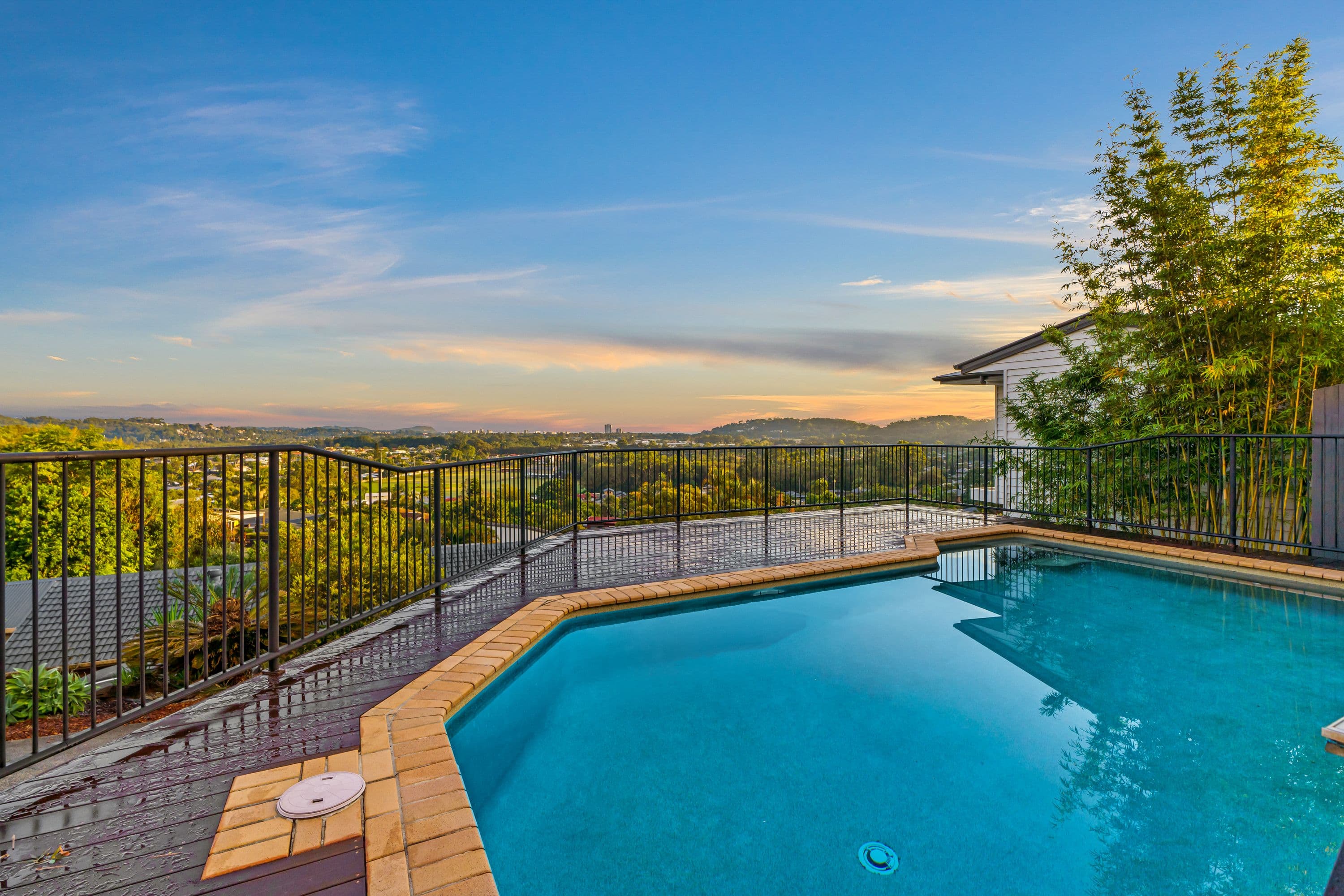 21 Sawtell Drive, Currumbin Waters QLD 4223, Currumbin Waters - Thumbnail 4