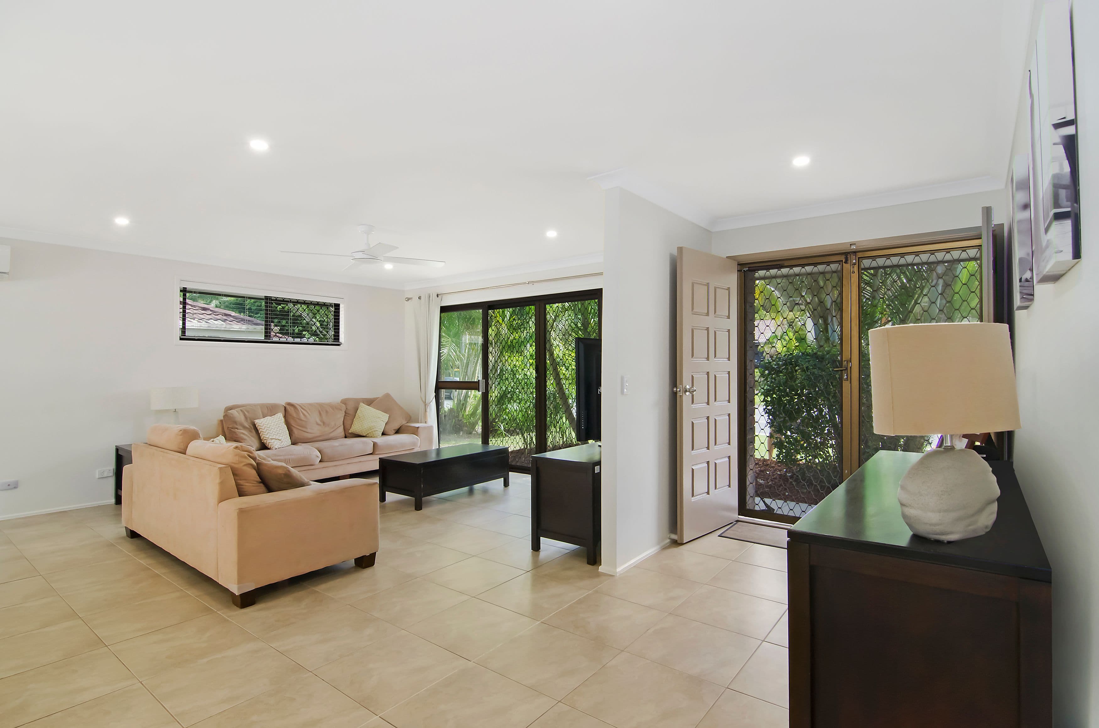 16 Mirreen Drive, Tugun QLD 4224, Tugun - Thumbnail 5