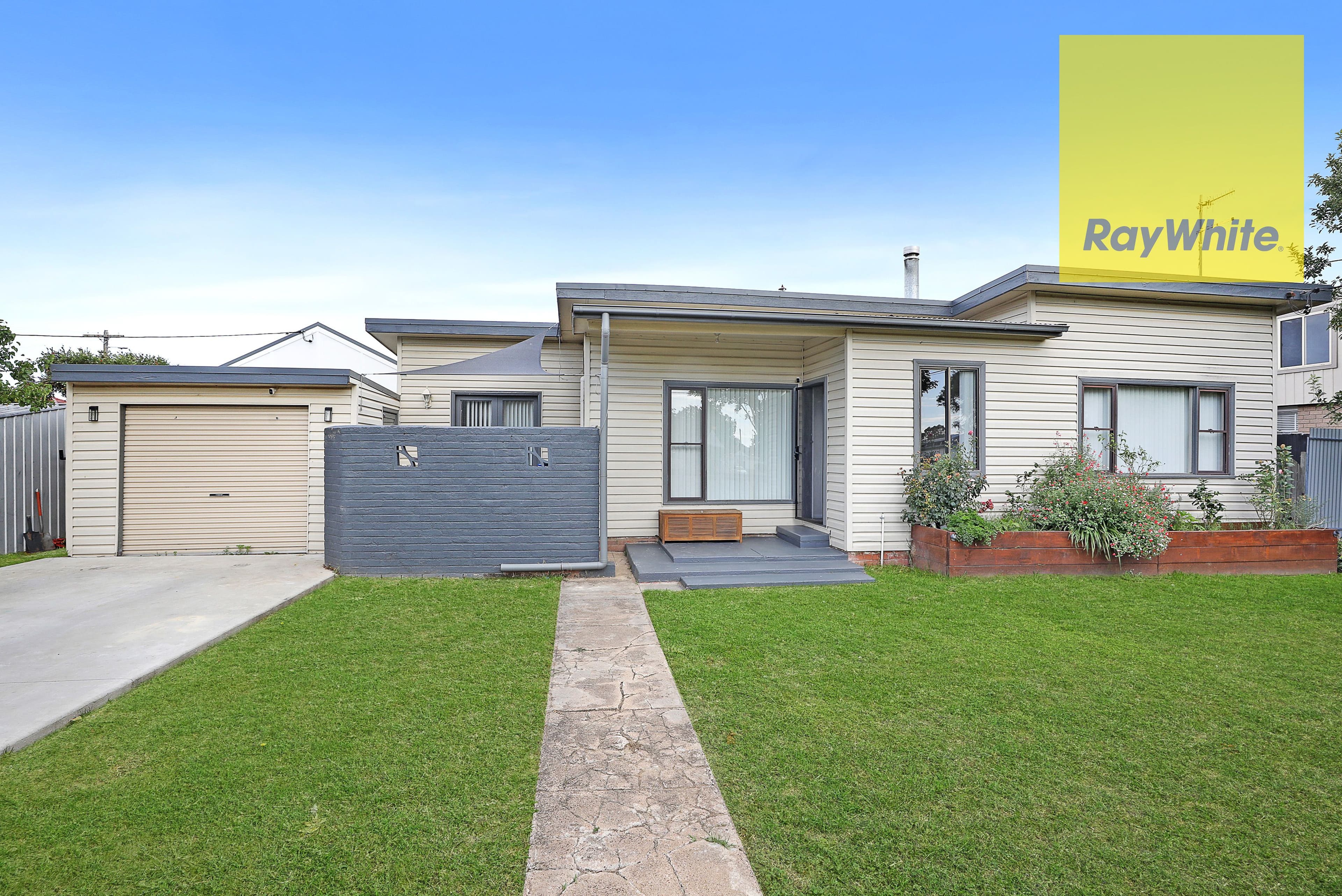 16 Gibson Street, Goulburn NSW 2580, Goulburn - Image 1