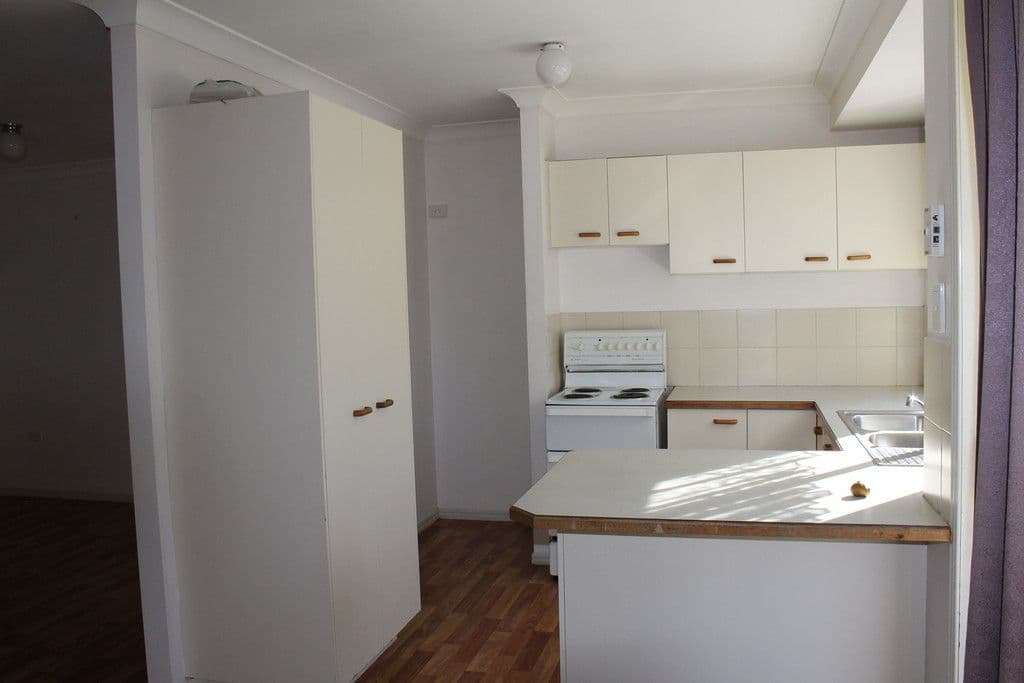 6 Toni Court, Morayfield QLD 4506, Morayfield - Thumbnail 5