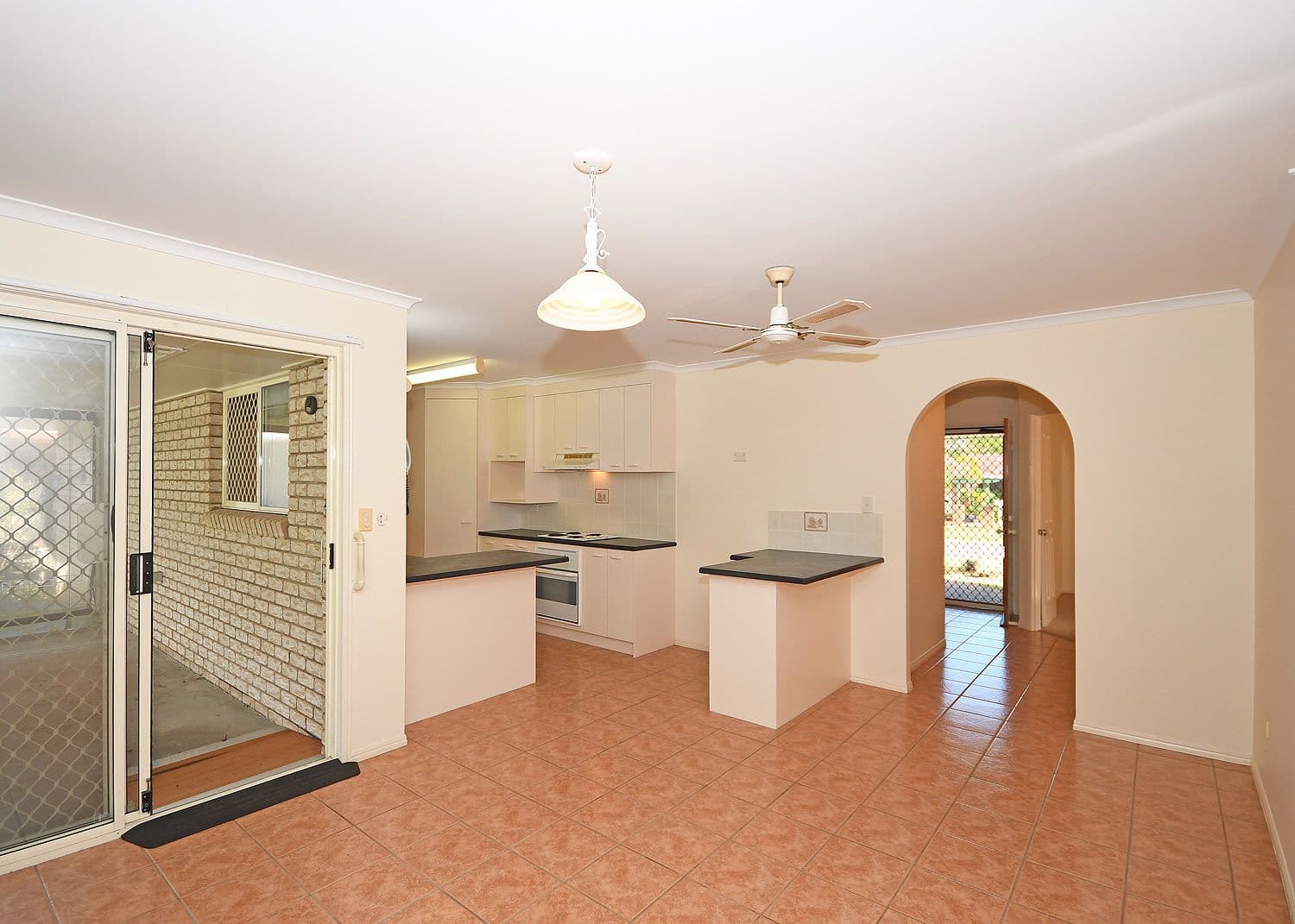 13 Chantilly Street, Urangan QLD 4655, Urangan - Thumbnail 4