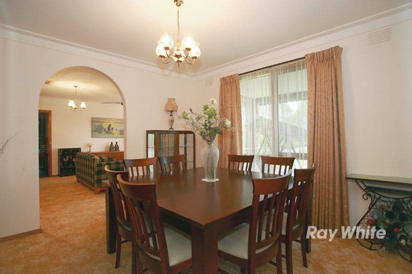 94 Evans Road, CRANBOURNE WEST VIC 3977, Cranbourne West - Thumbnail 6