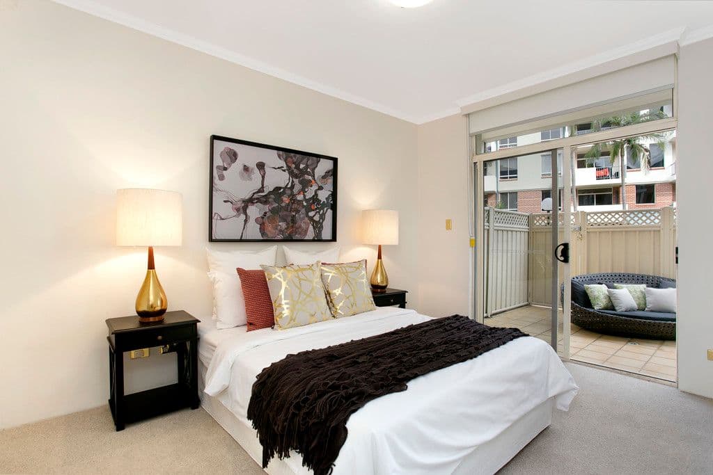 53 Pelissier Street, Somerset, Somerset - Thumbnail 2