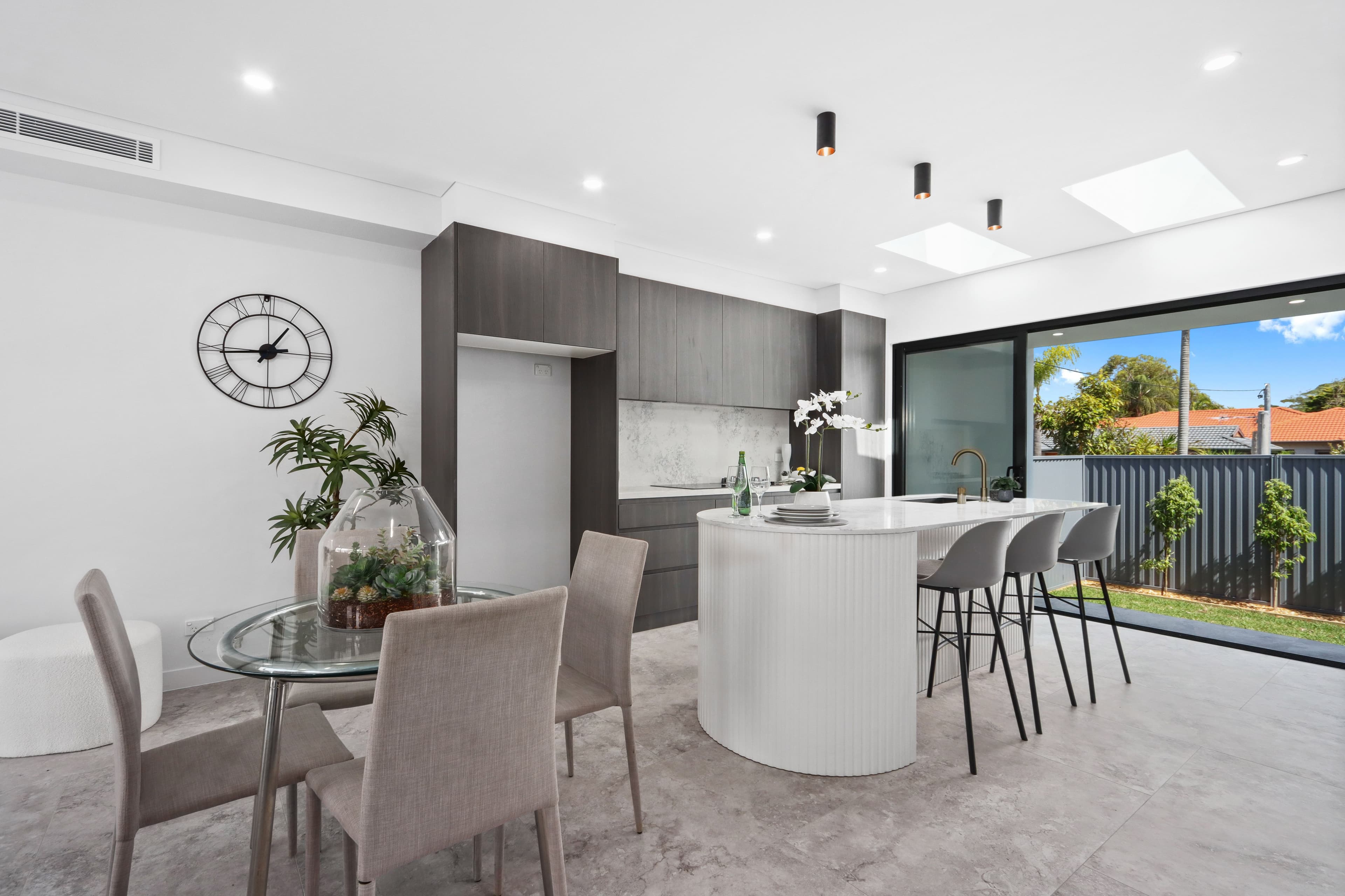 98 Evelyn Street, Sylvania NSW 2224, Sylvania Waters - Thumbnail 4