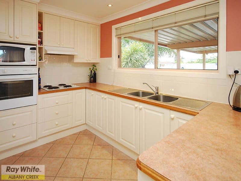9 Colorado Crescent, ALBANY CREEK QLD 4035, Albany Creek - Thumbnail 2