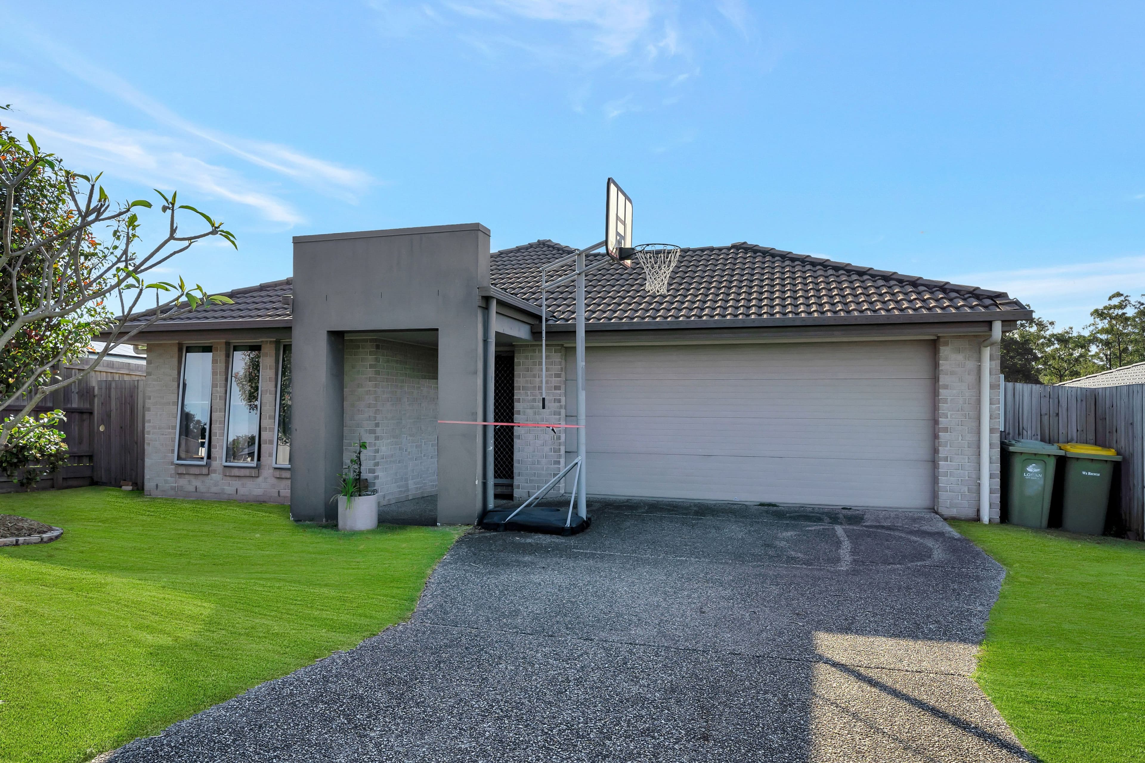 34 Conradi Avenue, Crestmead QLD 4132, Crestmead - Image 1