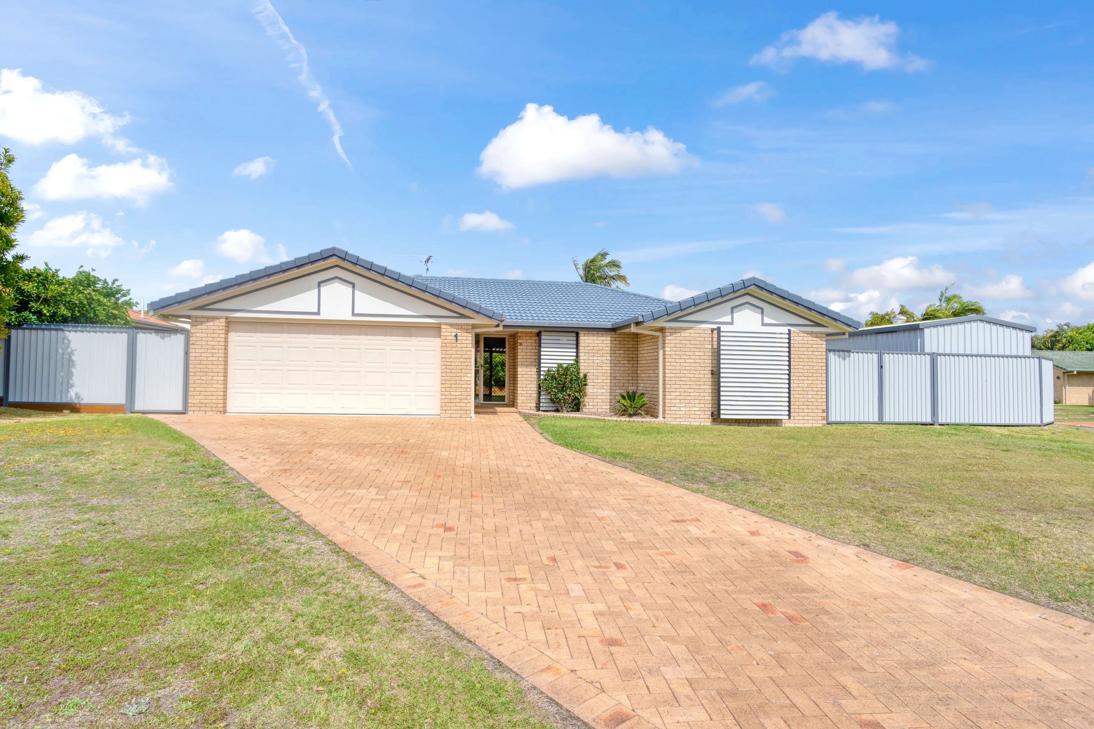 1 Tuna Court, Sandstone Point QLD 4511, Sandstone Point - Image 1
