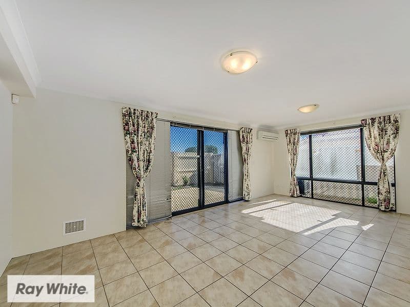 34D Newhaven Way, Nollamara WA 6061, Nollamara - Thumbnail 5