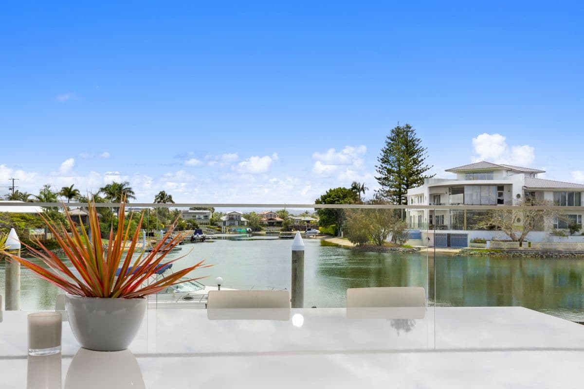 33 Allambi Avenue, Broadbeach Waters QLD 4218, Broadbeach Waters - Thumbnail 8
