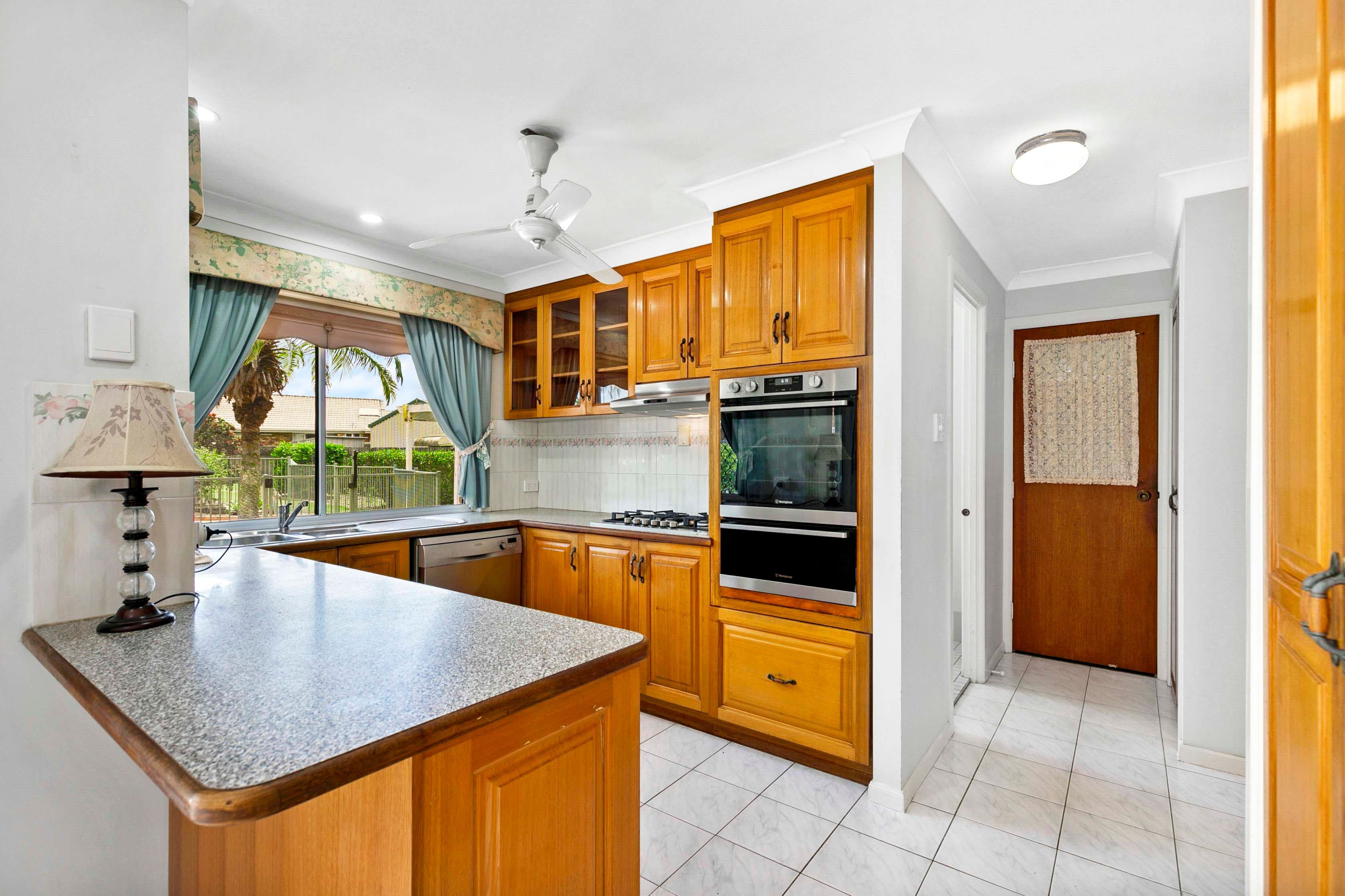 64 Honeysuckle Avenue, Kawungan QLD 4655, Kawungan - Thumbnail 7