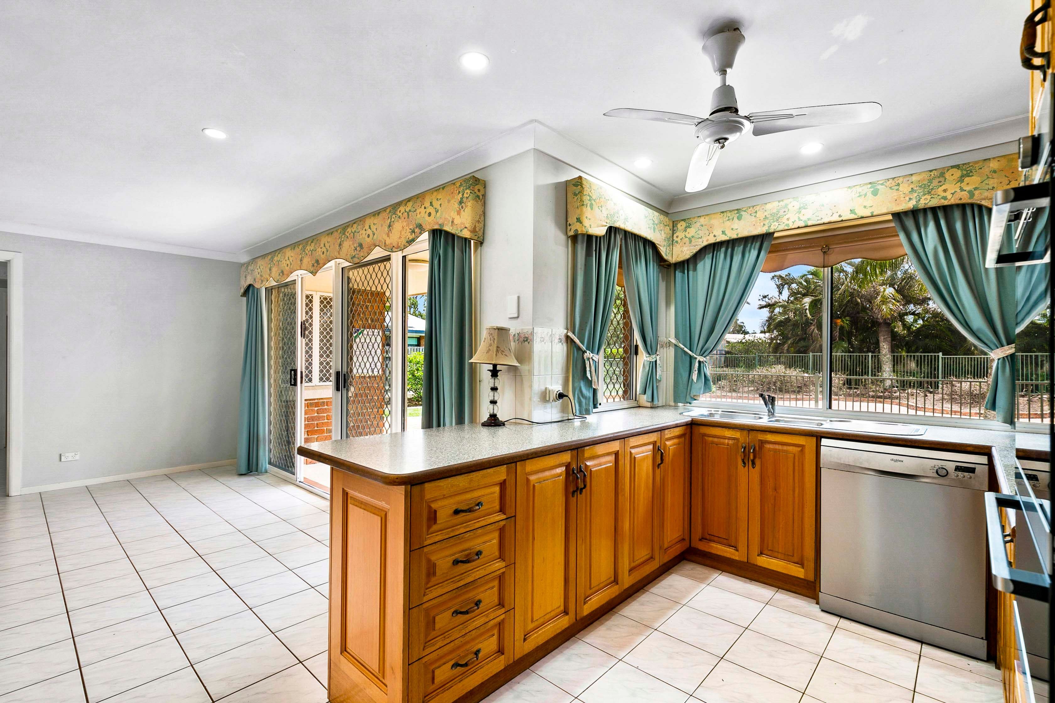 64 Honeysuckle Avenue, Kawungan QLD 4655, Kawungan - Thumbnail 8