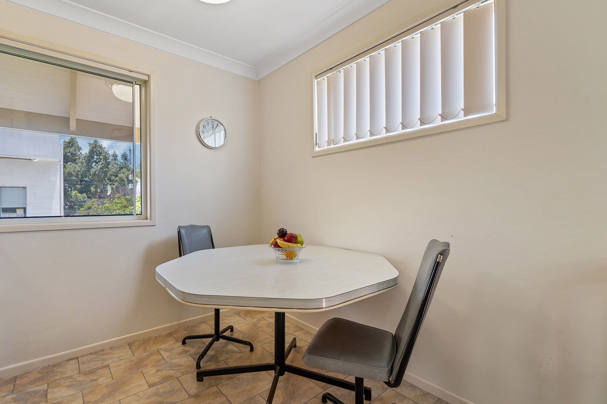 45 Howsan Street, Mount Gravatt East QLD 4122, Mount Gravatt East - Thumbnail 3
