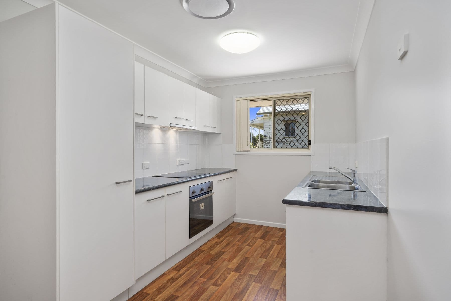11 Post Office Lane, Kilcoy QLD 4515, Kilcoy - Thumbnail 3