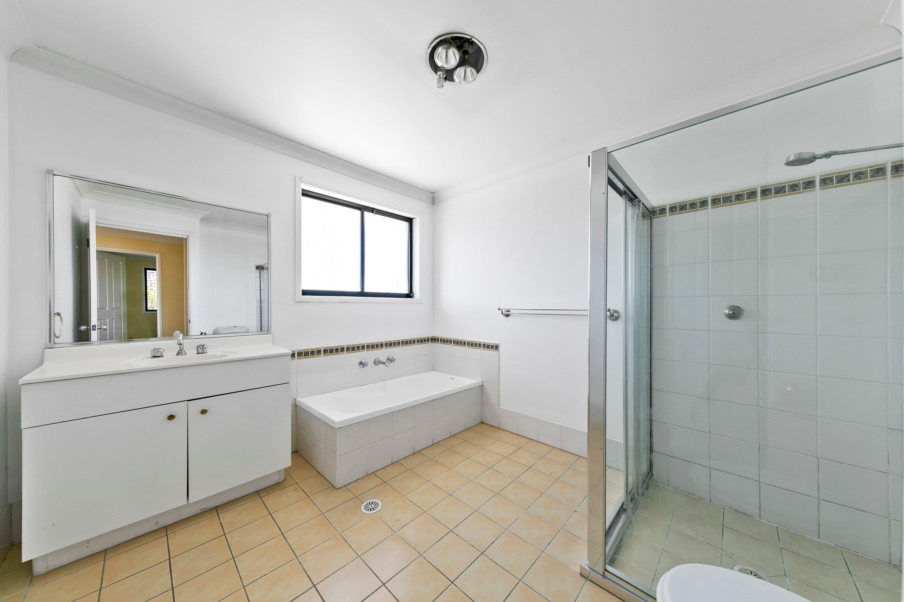 2A Lavender Avenue, Punchbowl NSW 2196, Punchbowl - Thumbnail 7