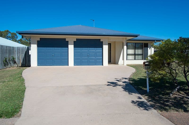 109 Emmadale Drive, NEW AUCKLAND QLD 4680, New Auckland - Thumbnail 2