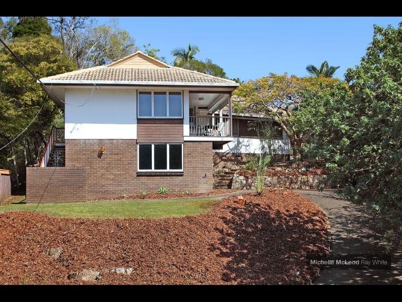 45 Clarina Street, CHAPEL HILL QLD 4069, Chapel Hill - Thumbnail 2