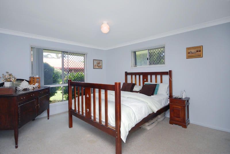 46 Bangalow Street, BRIDGEMAN DOWNS QLD 4035, Bridgeman Downs - Thumbnail 6