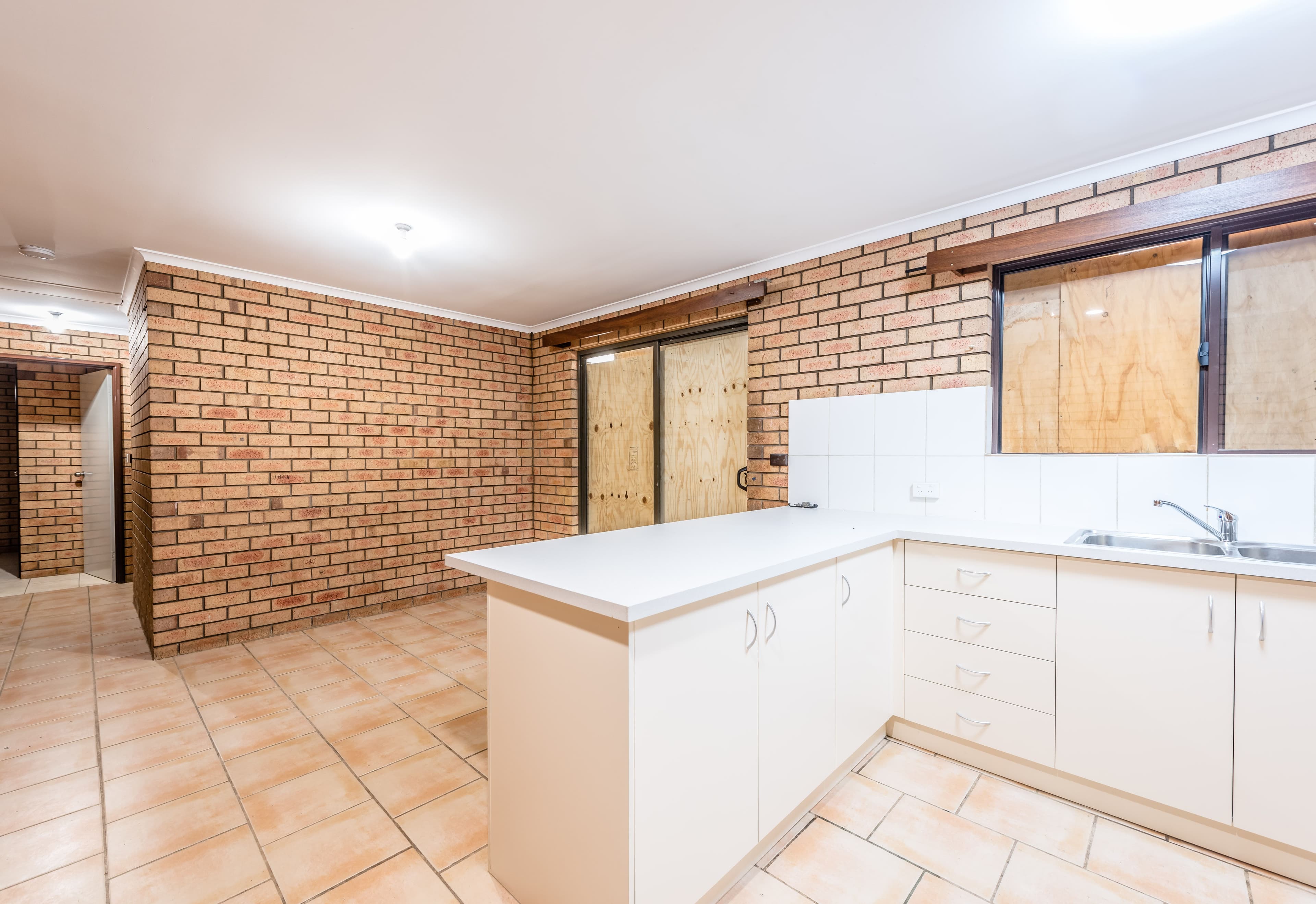 5 Ruth Street, Karloo WA 6530, Karloo - Thumbnail 4