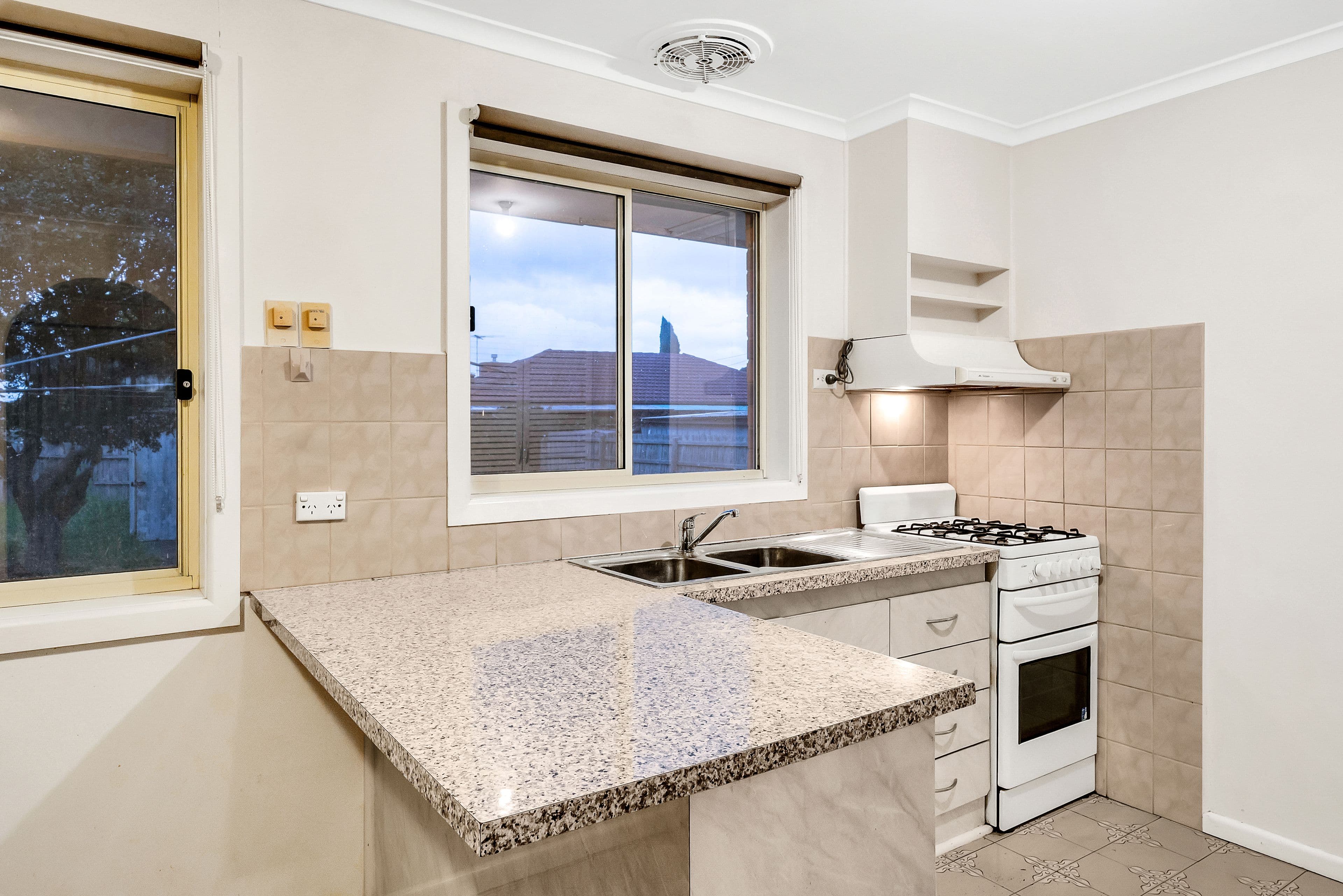 6 Somerlayton Crescent, Fawkner VIC 3060, Fawkner - Thumbnail 6