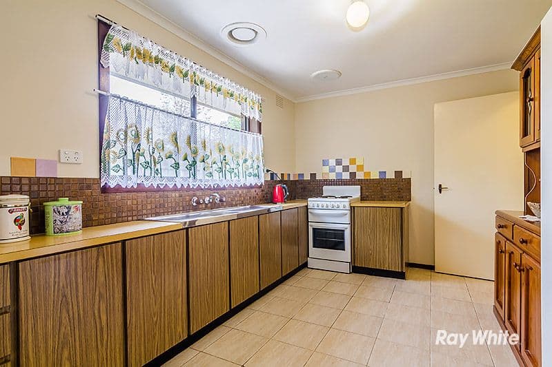 216 Sladen Street, Cranbourne VIC 3977, Cranbourne - Thumbnail 3