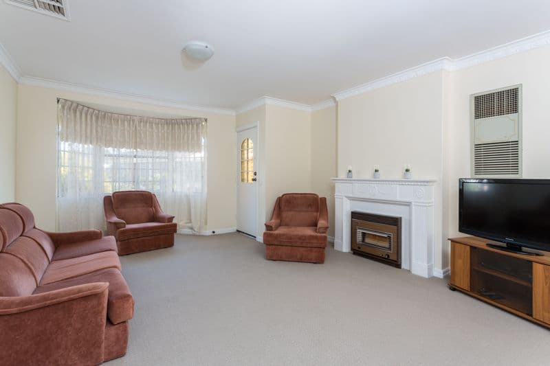34 Lochside Drive, West Lakes SA 5021, West Lakes - Thumbnail 2
