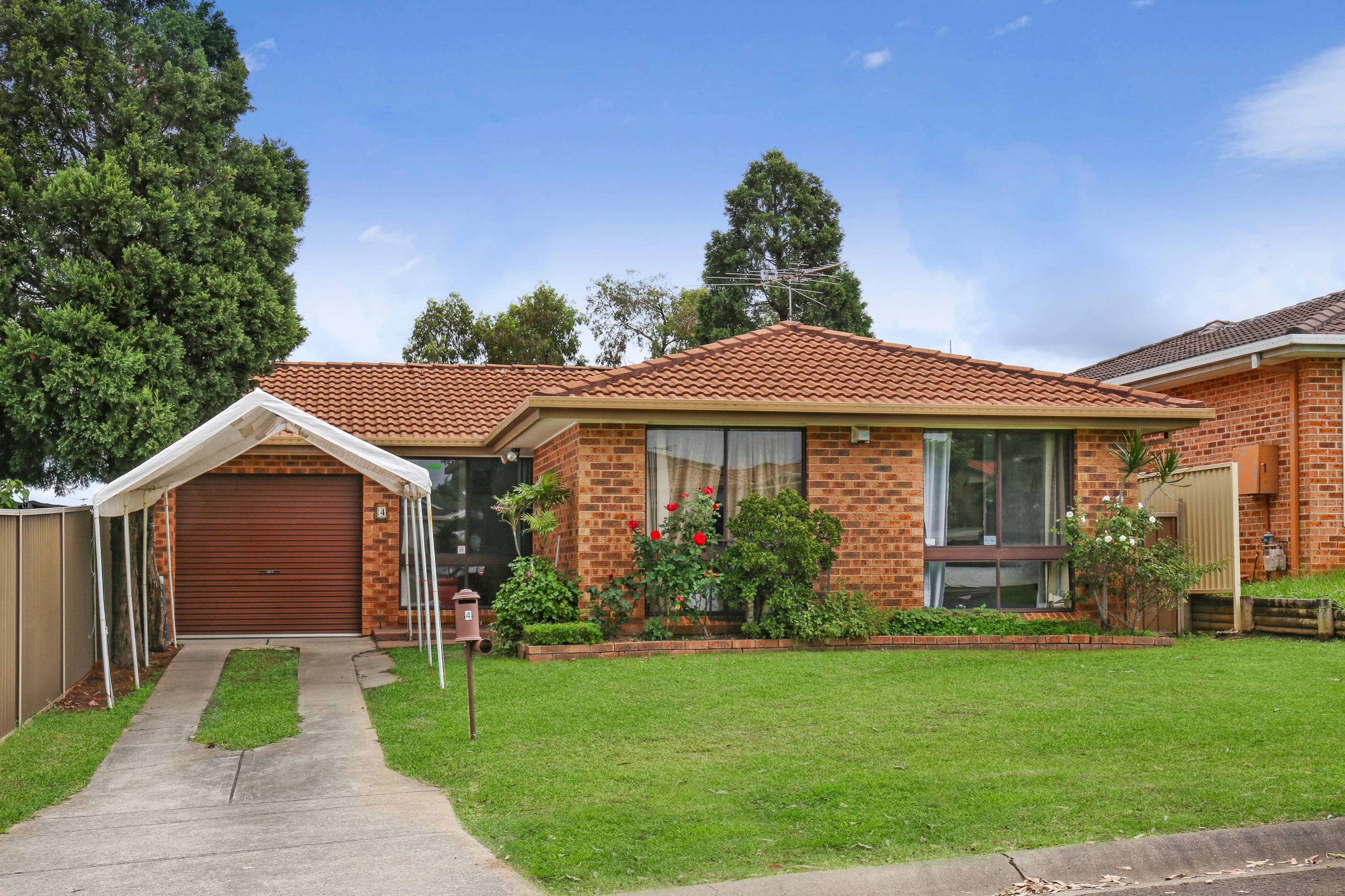 4 Bluff Street, Green Valley NSW 2168, Green Valley - Image 1