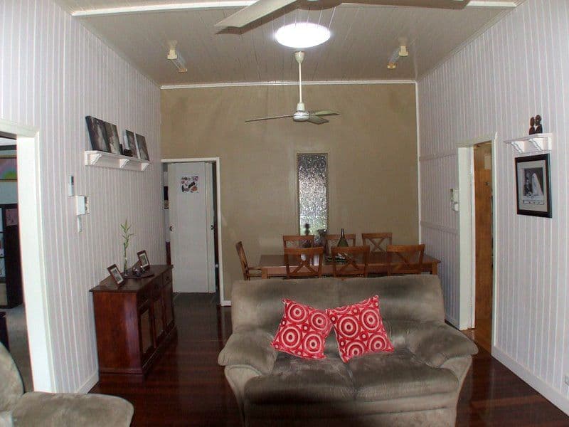 11 Gooyong Street, KINGAROY QLD 4610, Kingaroy - Thumbnail 5