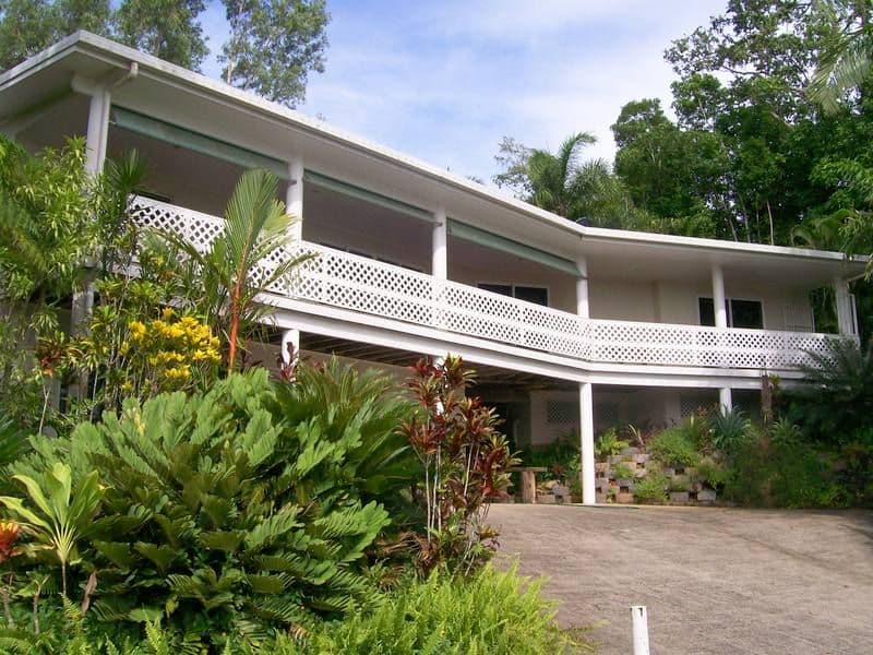1 Maria Street, FLYING FISH POINT QLD 4860, Flying Fish Point - Thumbnail 2