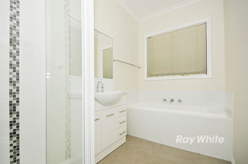 9 Edward Street, BAYSWATER VIC 3153, Bayswater - Thumbnail 3