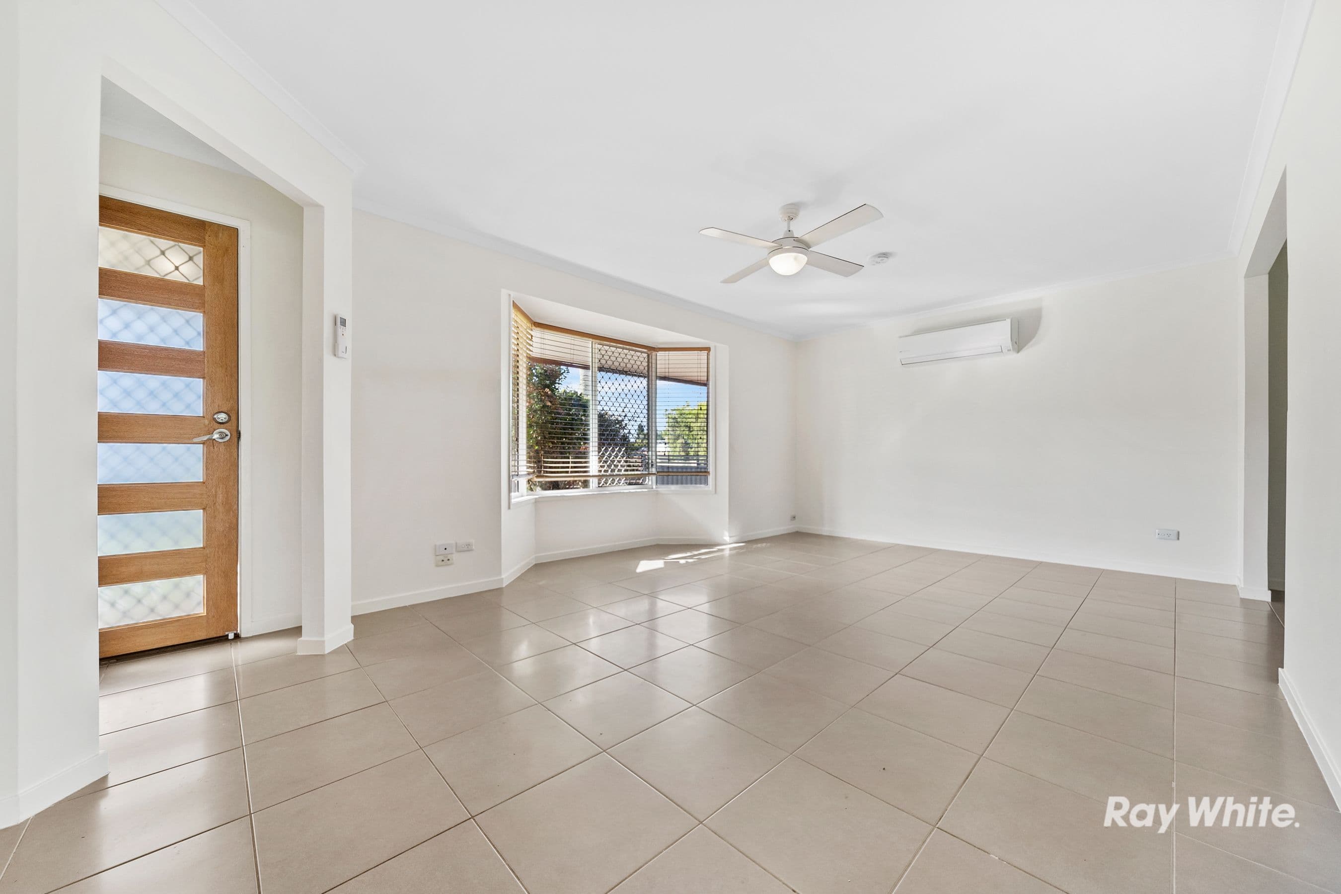 86 Cramer Boulevard, Mount Warren Park QLD 4207, Mount Warren Park - Thumbnail 3