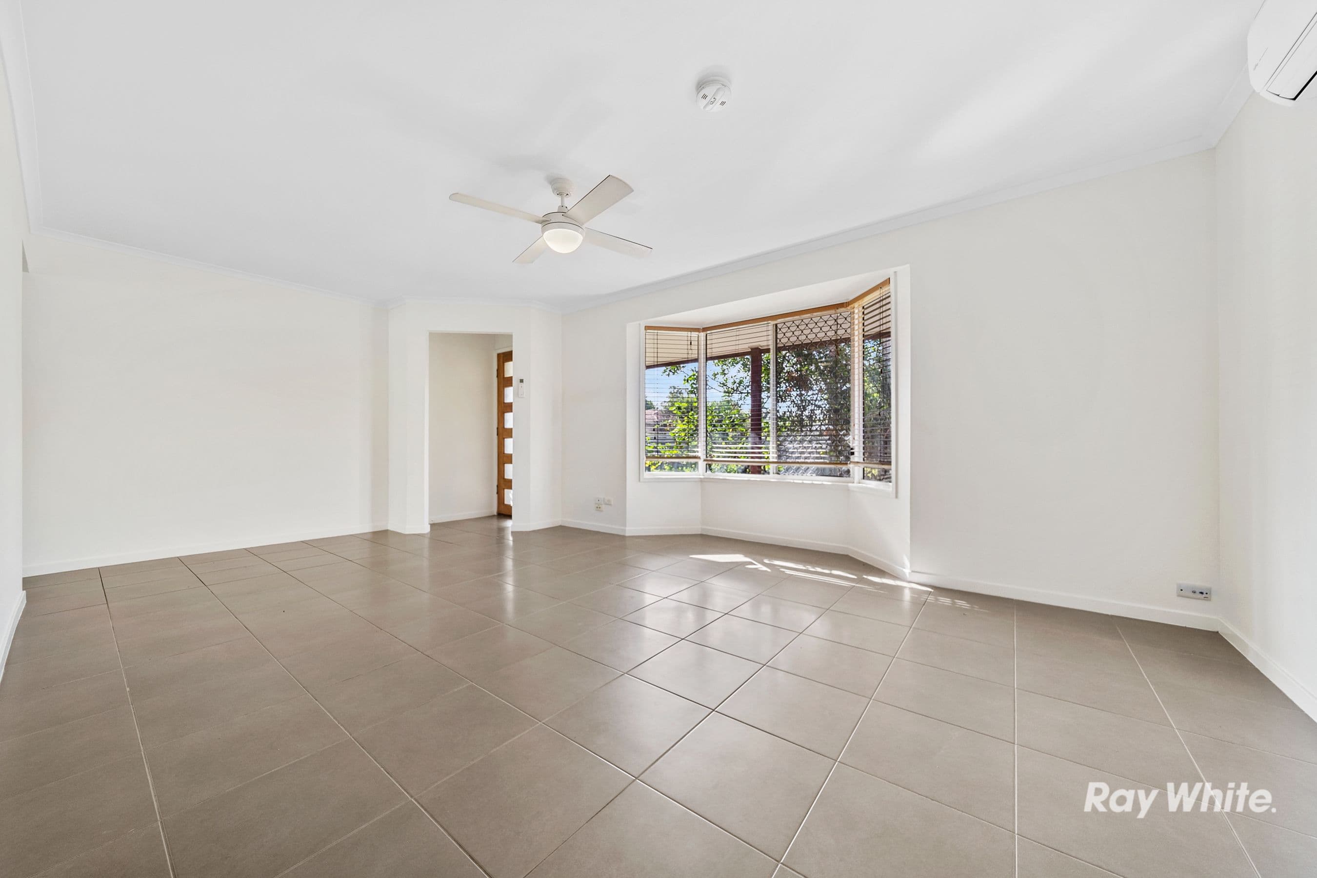 86 Cramer Boulevard, Mount Warren Park QLD 4207, Mount Warren Park - Thumbnail 5