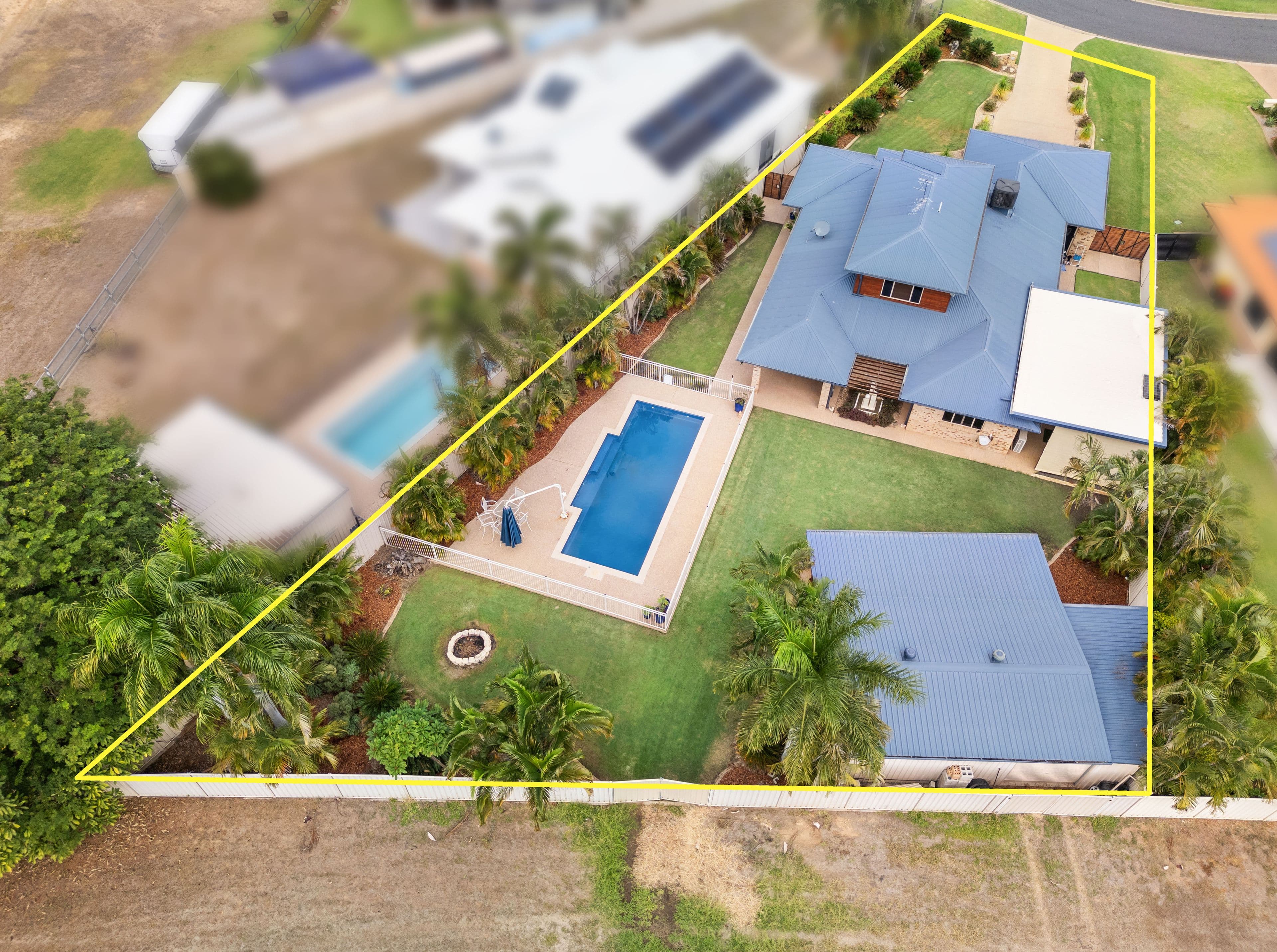34 Kidd Street, Emerald QLD 4720, Emerald - Thumbnail 2
