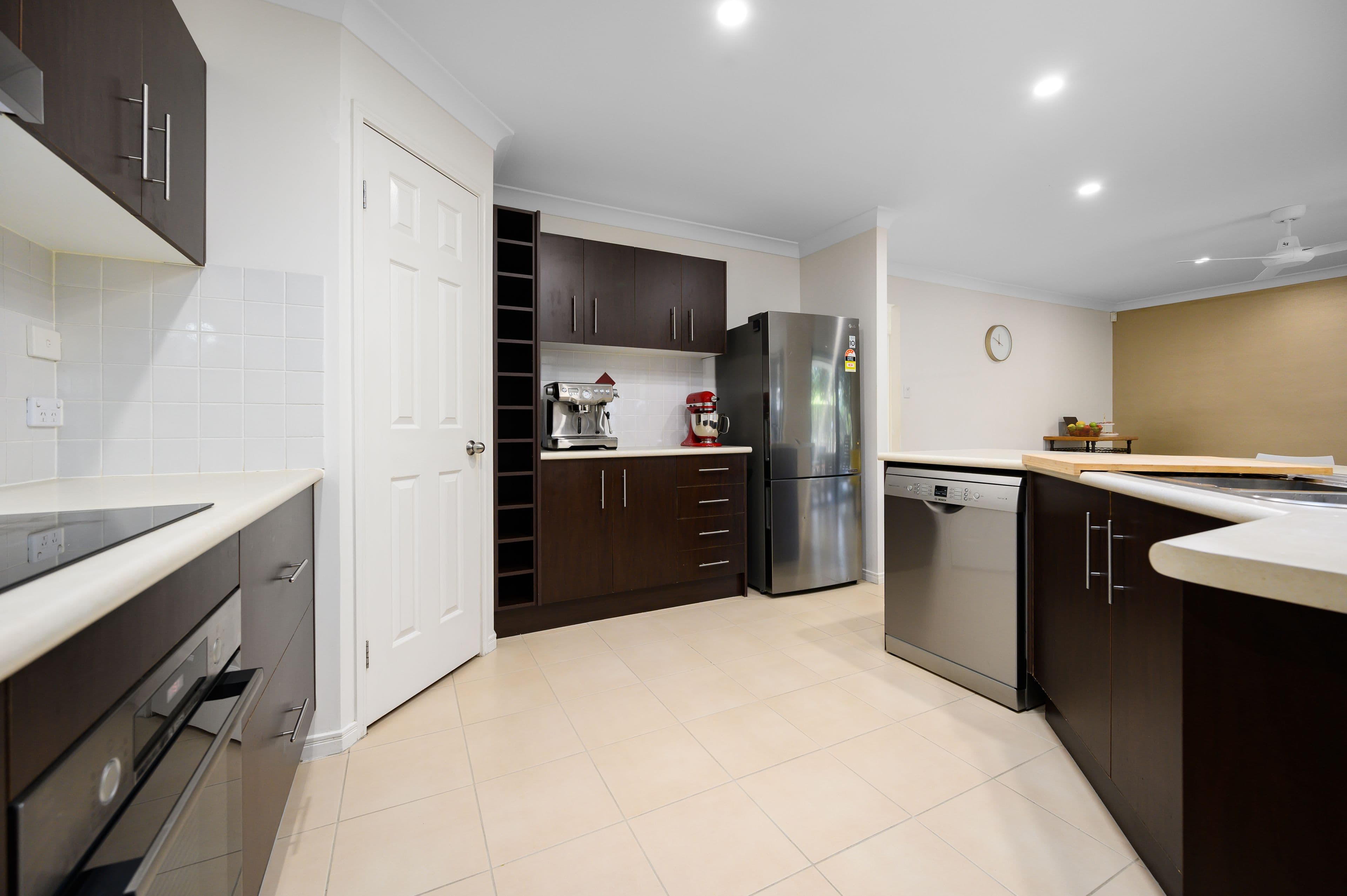 35 Witheren Circuit, Pacific Pines QLD 4211, Pacific Pines - Thumbnail 5