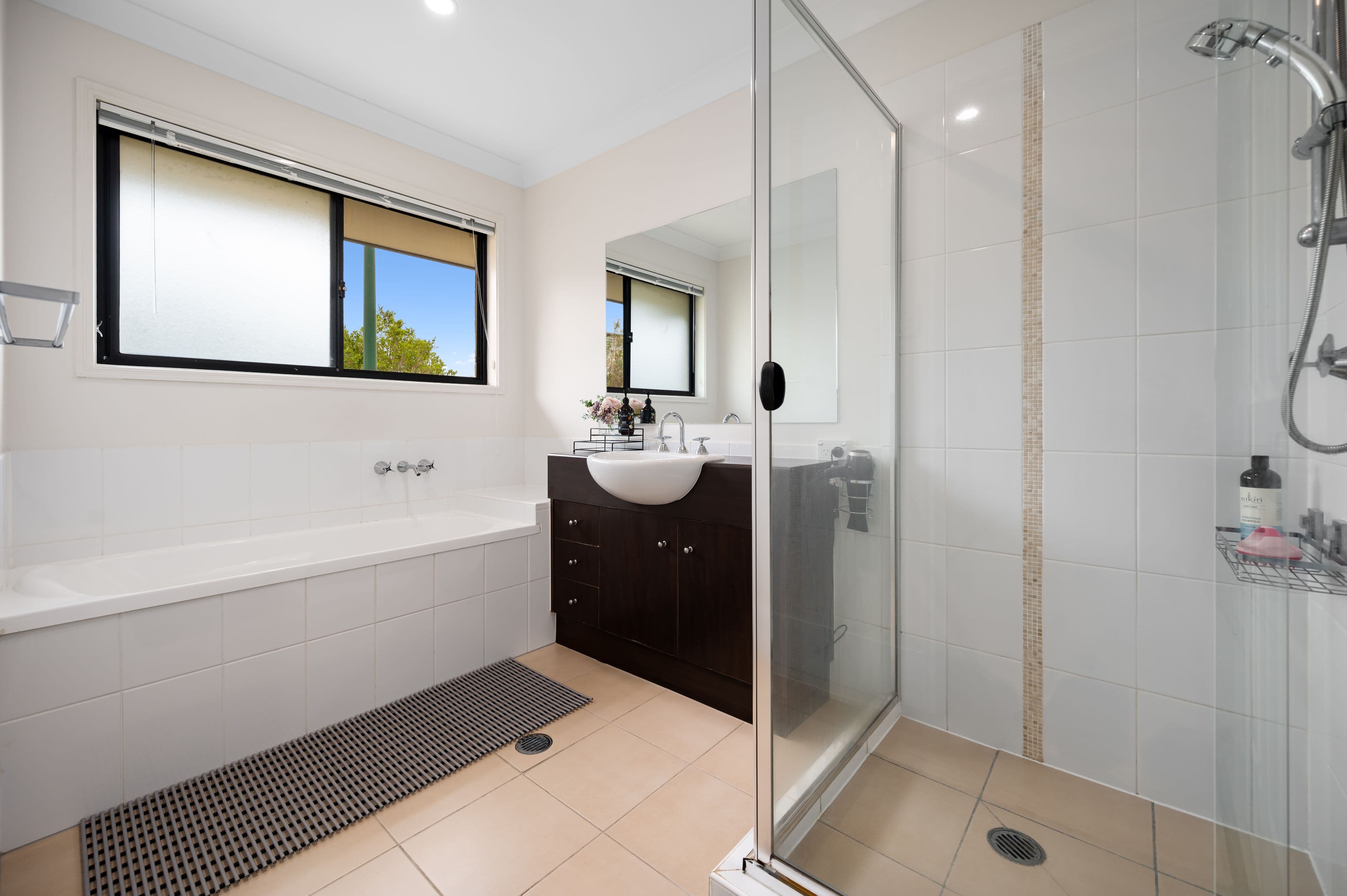 35 Witheren Circuit, Pacific Pines QLD 4211, Pacific Pines - Thumbnail 8