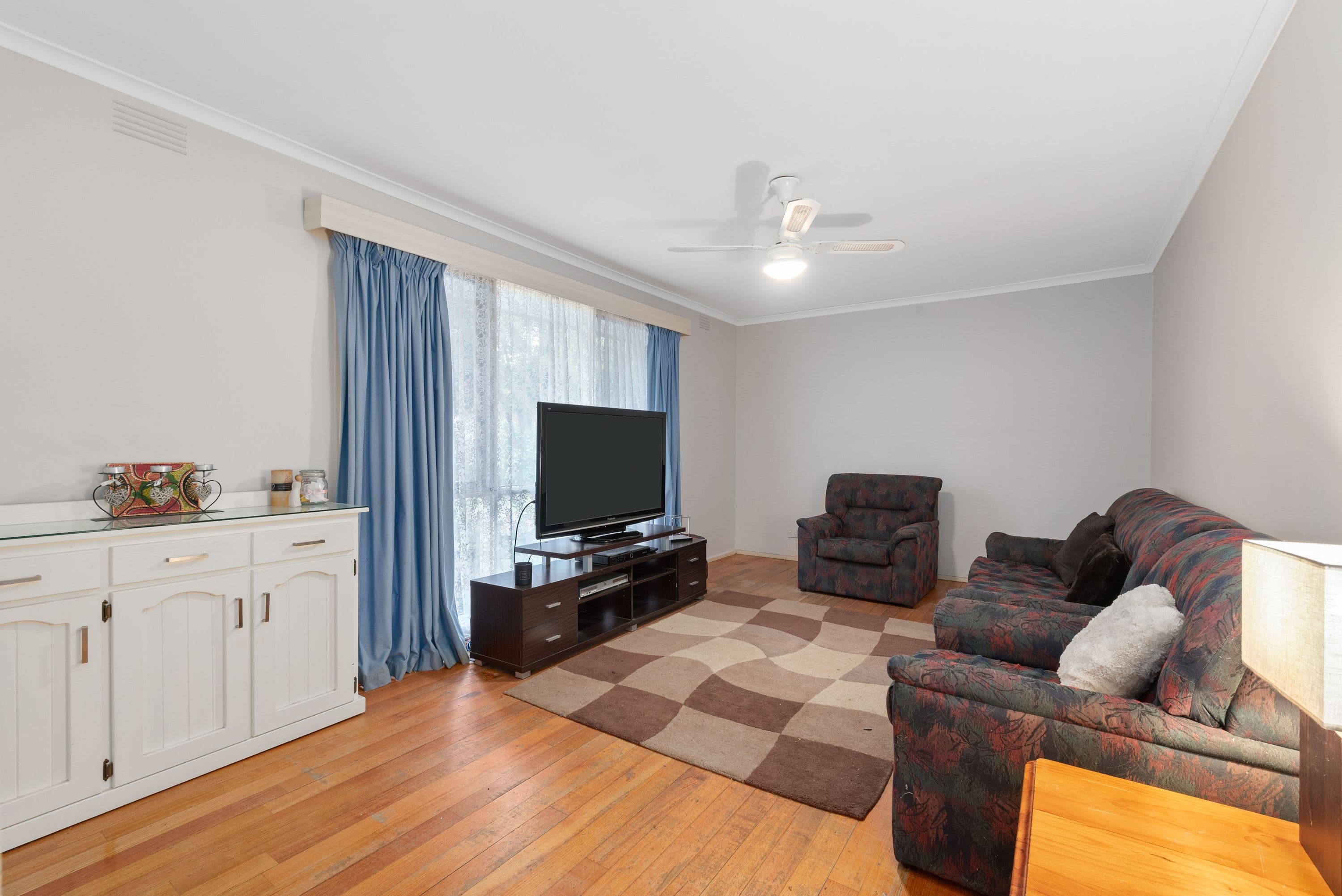 5 Meadowlark Lane, Mooroolbark VIC 3138, Mooroolbark - Thumbnail 2